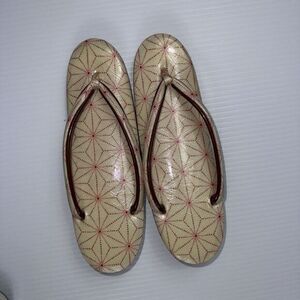 DEAR VANILLA AUTHENTIC JAPANESE VINTAGE‎ ZORI KIMONO SANDALS 22cm US 6 Red Line